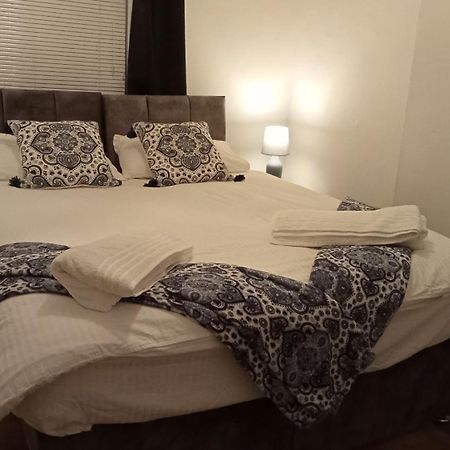 Planet 9 Apartment Warrington  Luaran gambar
