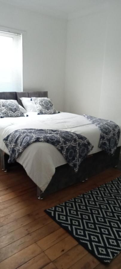 Planet 9 Apartment Warrington  Luaran gambar