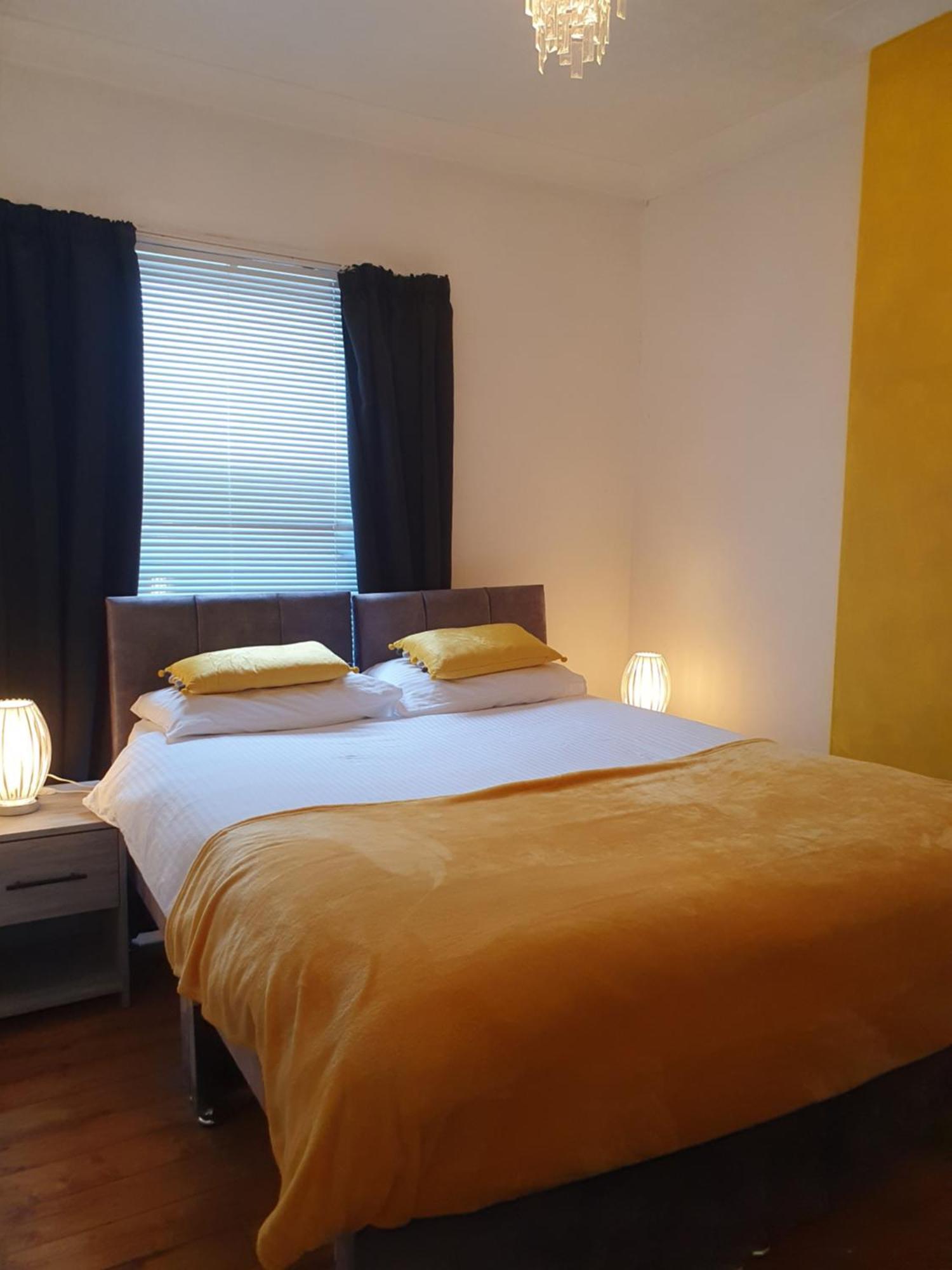 Planet 9 Apartment Warrington  Luaran gambar