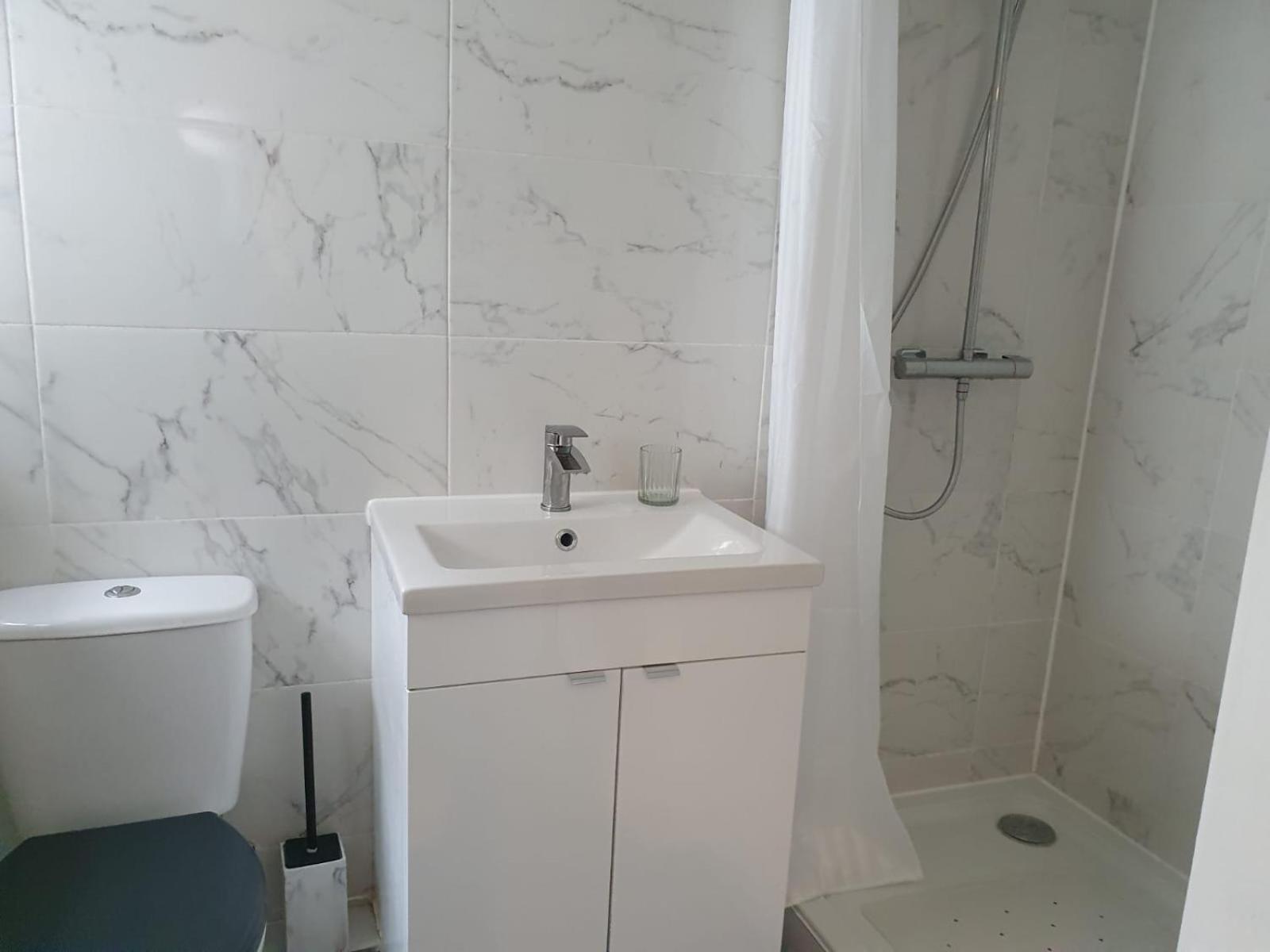 Planet 9 Apartment Warrington  Luaran gambar